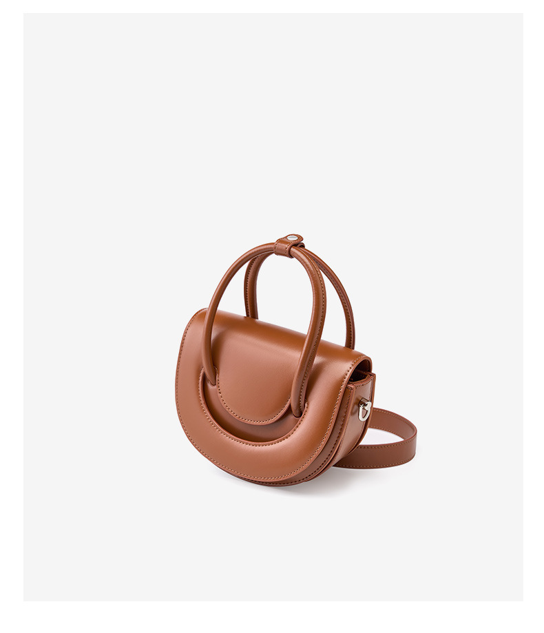 Women's Leather Solid Color Elegant Semicircle Flip Cover Shoulder Bag Handbag Crossbody Bag display picture 3