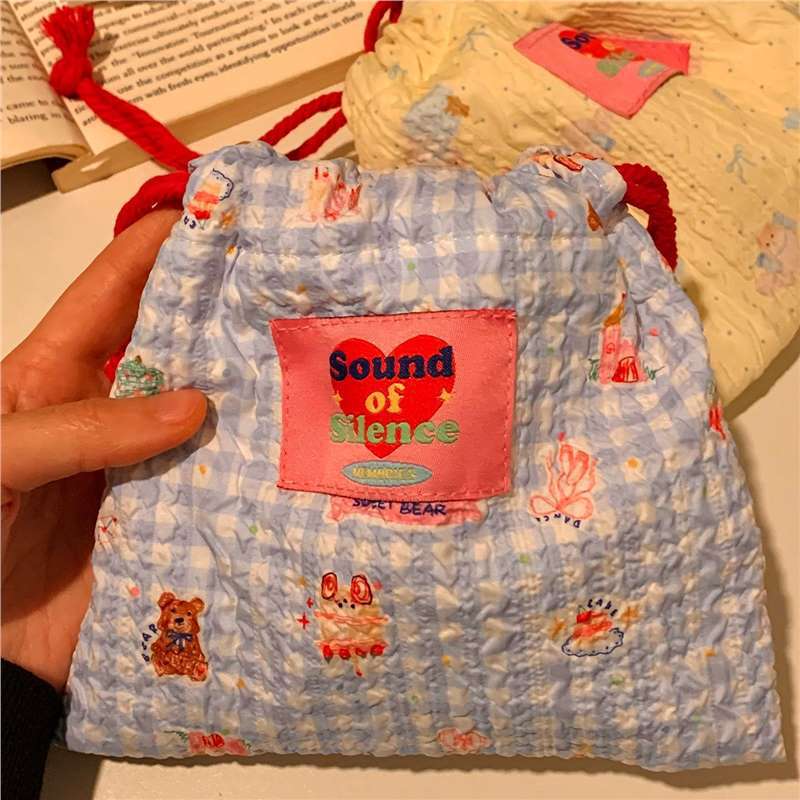 可爱卡通束口抽绳发泡收纳袋便携时尚外出杂物化妆小包ins少女