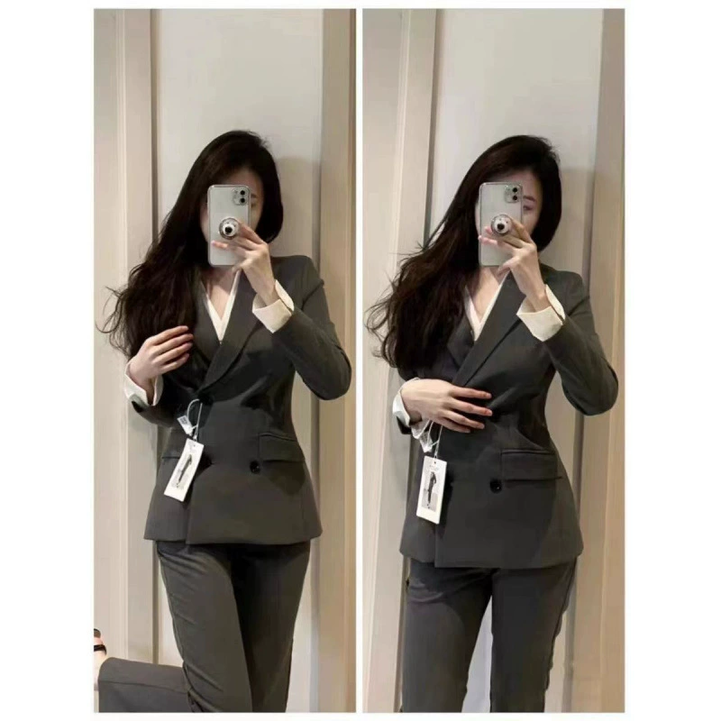 Серый костюм для женщин, элитный новый стиль 2025 года, миниатюрный повседневный блейзер с широкими брюками, комплект из двух предметов