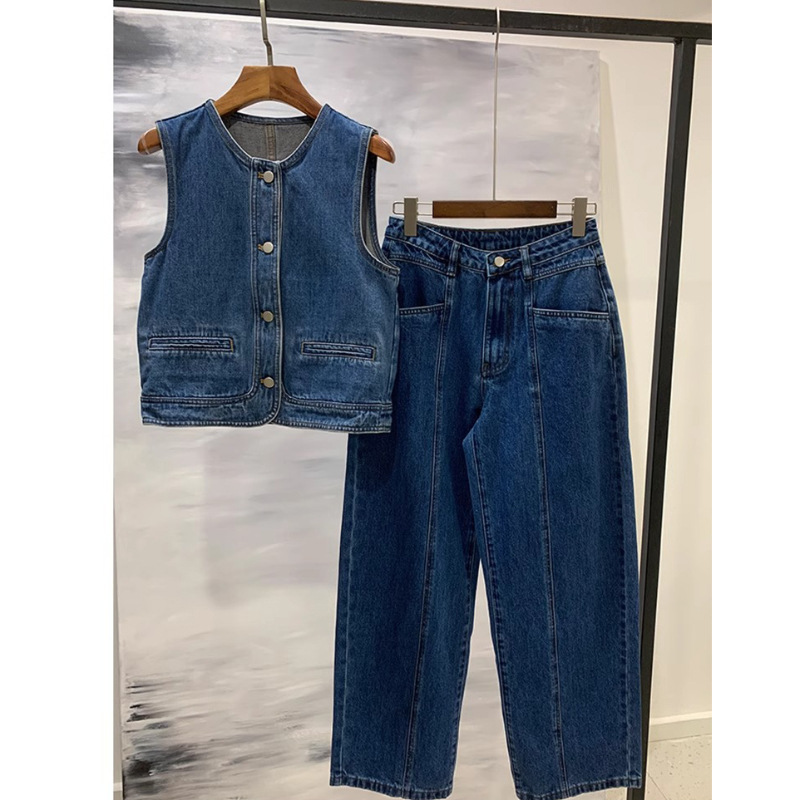 Spring Outfit with Retro Denim Blue Round Neck Sleeveless Vest, Simple Loose Short Vest + Jeans Set