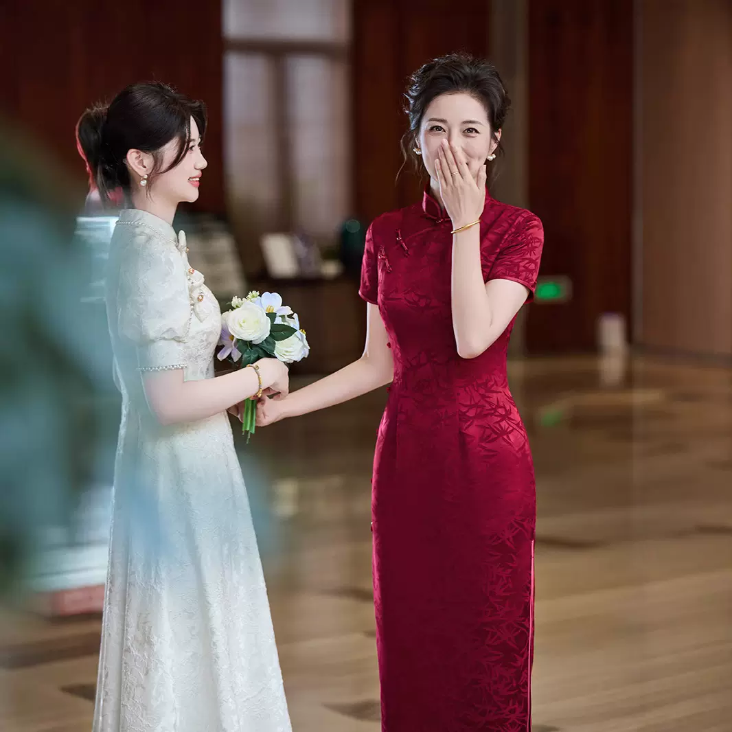 旗袍女敬酒服新娘高级感红色小个子妈妈装婚宴礼服喜婆婆高端夏季