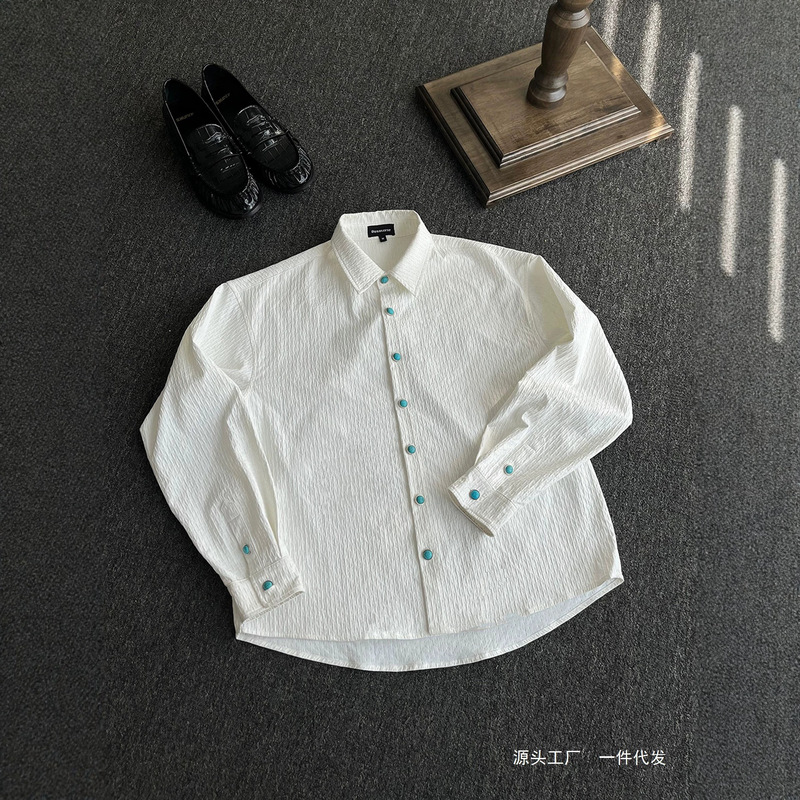 Men's long-sleeve shirt in turquoise with textured pleats, clean-fit shirt jacket Men's long-sleeve shirt in turquoise with textured pleats, clean-fit shirt jacket
