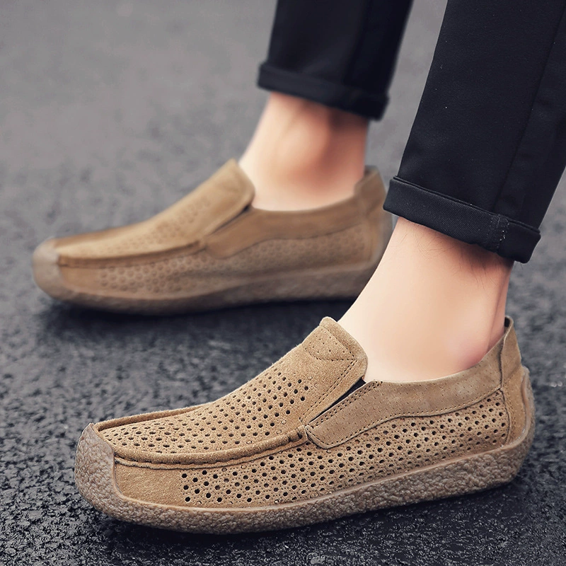 Модные повседневные туфли без шнуровки для мужчин, свиная кожа, лето 2025, дышащая перфорированная воловья кожа, мягкая подошва, туфли из полой кожи, лоферы.