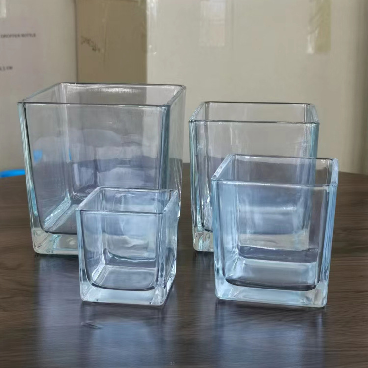 供应高白料6*6玻璃方缸加厚玻璃杯水培花卉玻璃花瓶香薰蜡烛杯