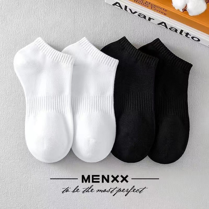 Black and white men's socks sweat-absorbent sports tide solid color summer couples boat socks men's and women's socks wholesale women