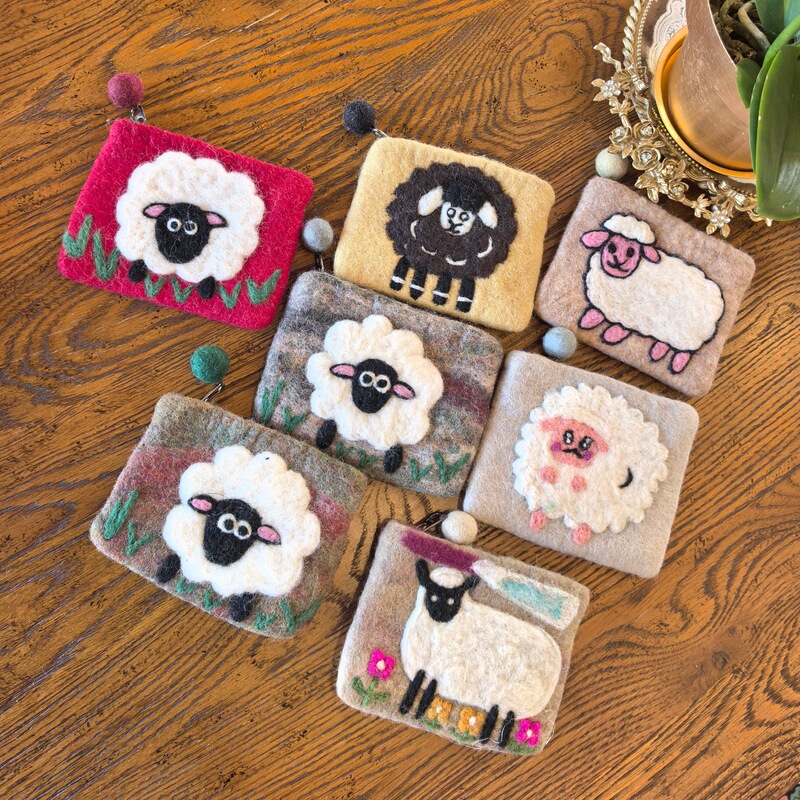 Nepalese Handmade Wool Felt Grassland Sheep Series Cultural and Creative Coin Purse, Key Bag, Card Holder, Creative Gift