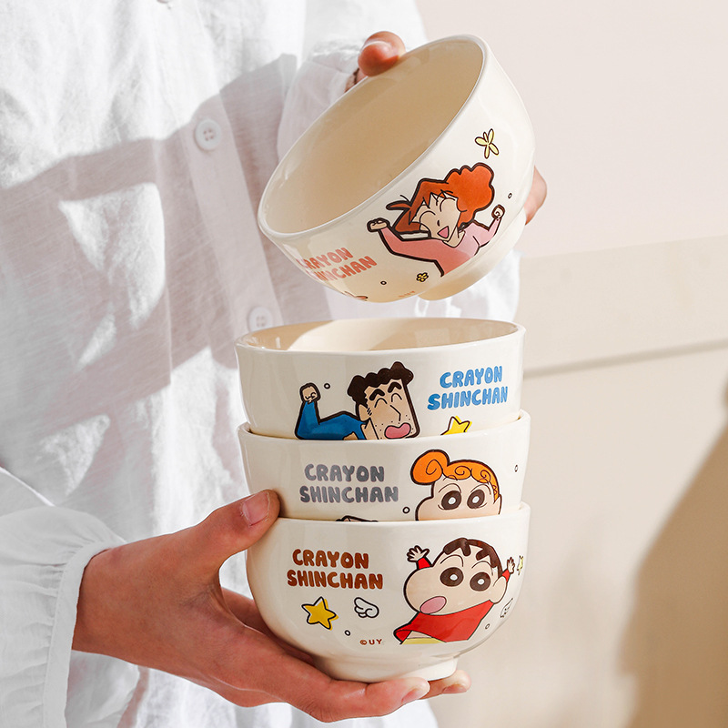 クレヨンしんちゃんとファミリーのコラボシリーズ、高級感のあるギフトボックス入り、陶器製麺鉢4個セット、食器、ご飯茶碗|undefined