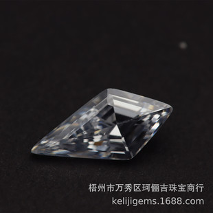 Wholesale Kite Shaped Zircon Naked Stone White Zircon Gem Diamond Gem Synthetic Cubic Zirconia Accessories