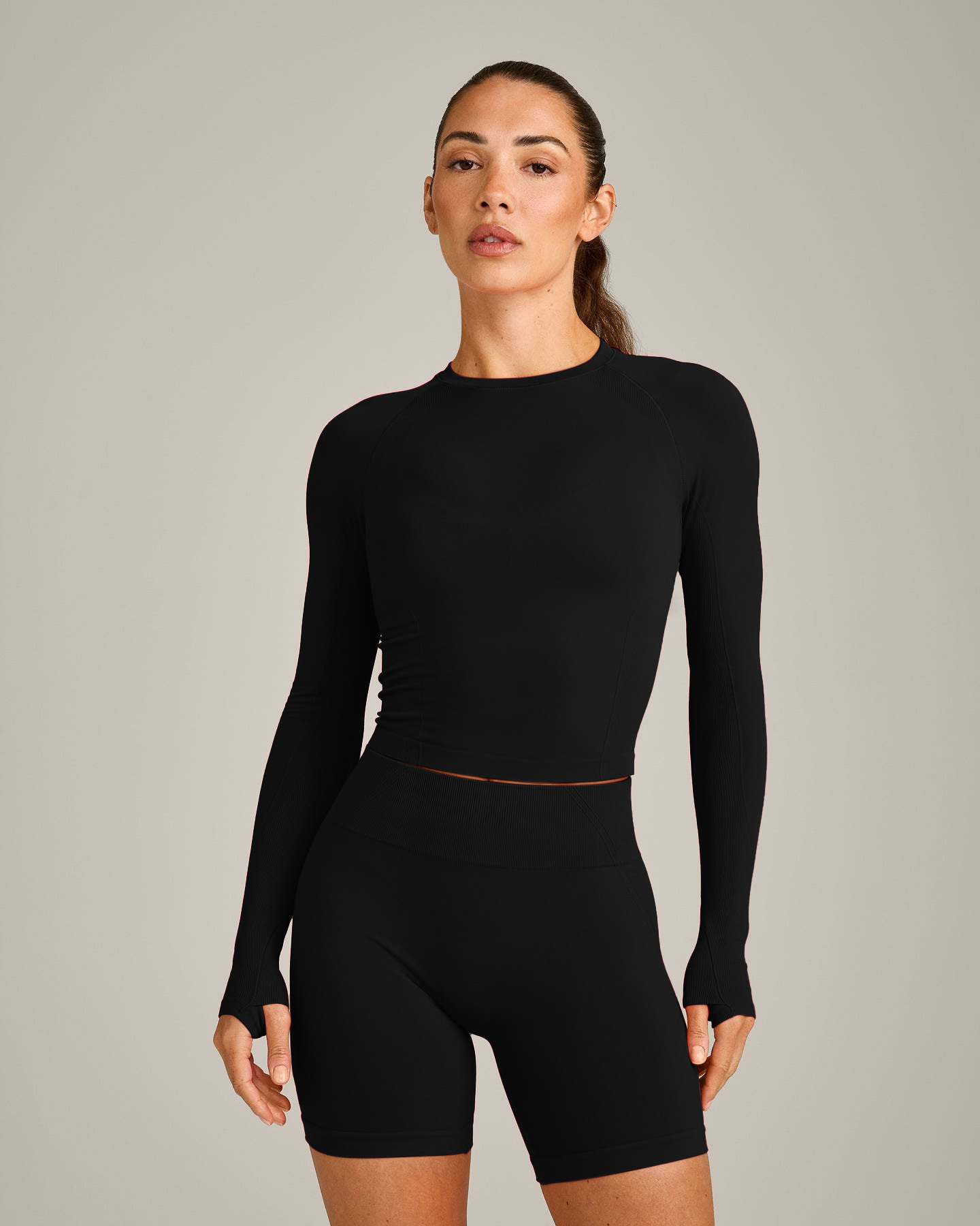 Transfronterizo de color sólido europeo y americano manga larga piel transpirable pantalones cortos deportivos de secado rápido adelgazamiento y adelgazamiento al aire libre conjunto de yoga