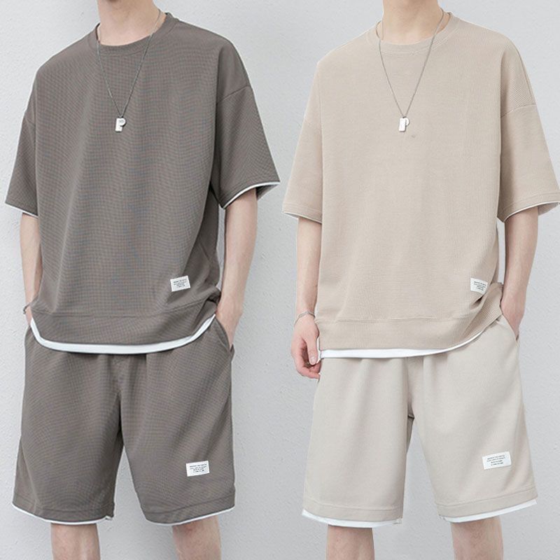 Waffle knit casual suit for men, summer youth plus-size men's clothing, sports short-sleeve shorts paired with a T-shirt Waffle knit casual suit for men, summer youth plus-size men's clothing, sports short-sleeve shorts paired with a T-shirt