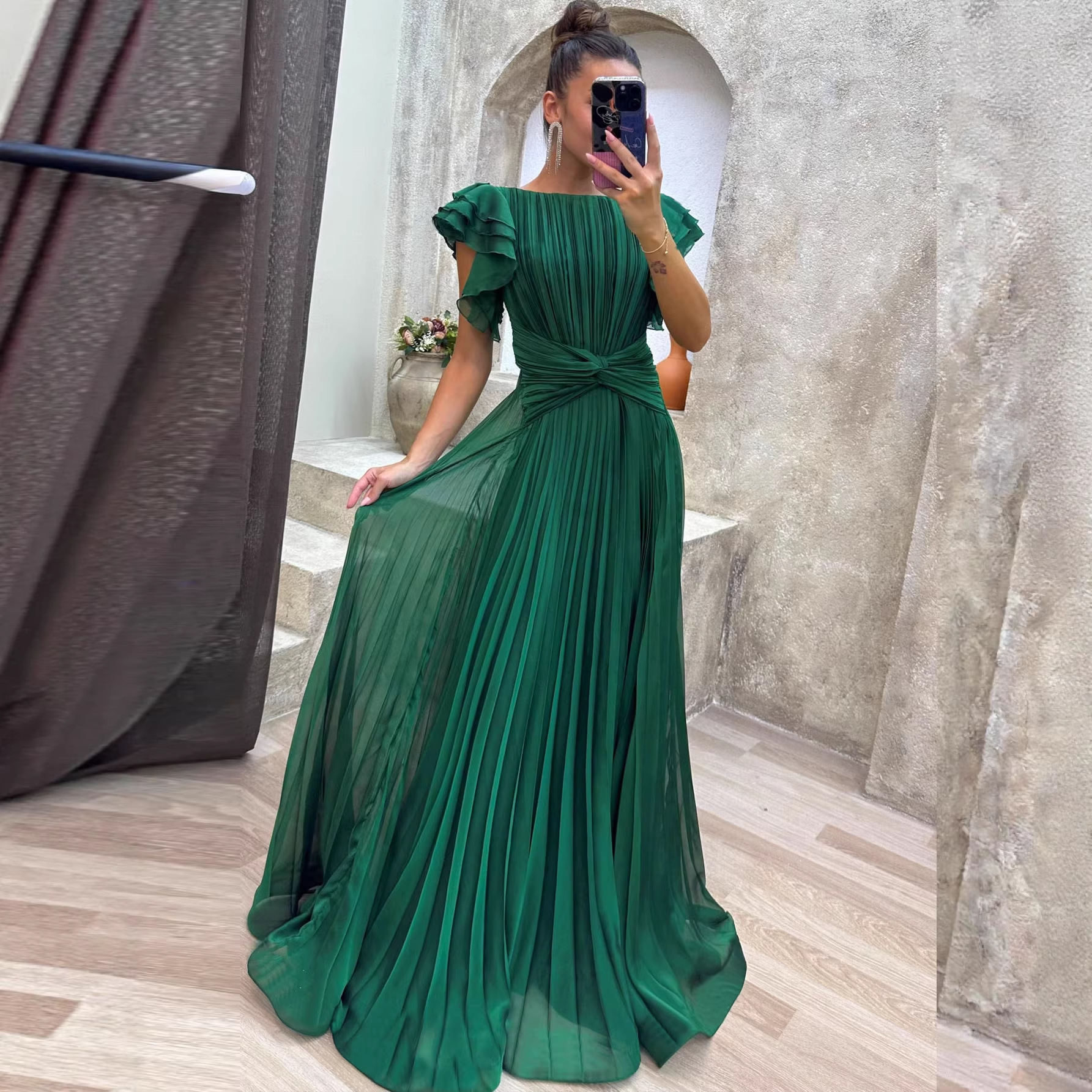 661W New European And American Fashion Women's Mid-Waist Slimming Long Pleated Dress, Large Hem Gown_ecoleips.com
