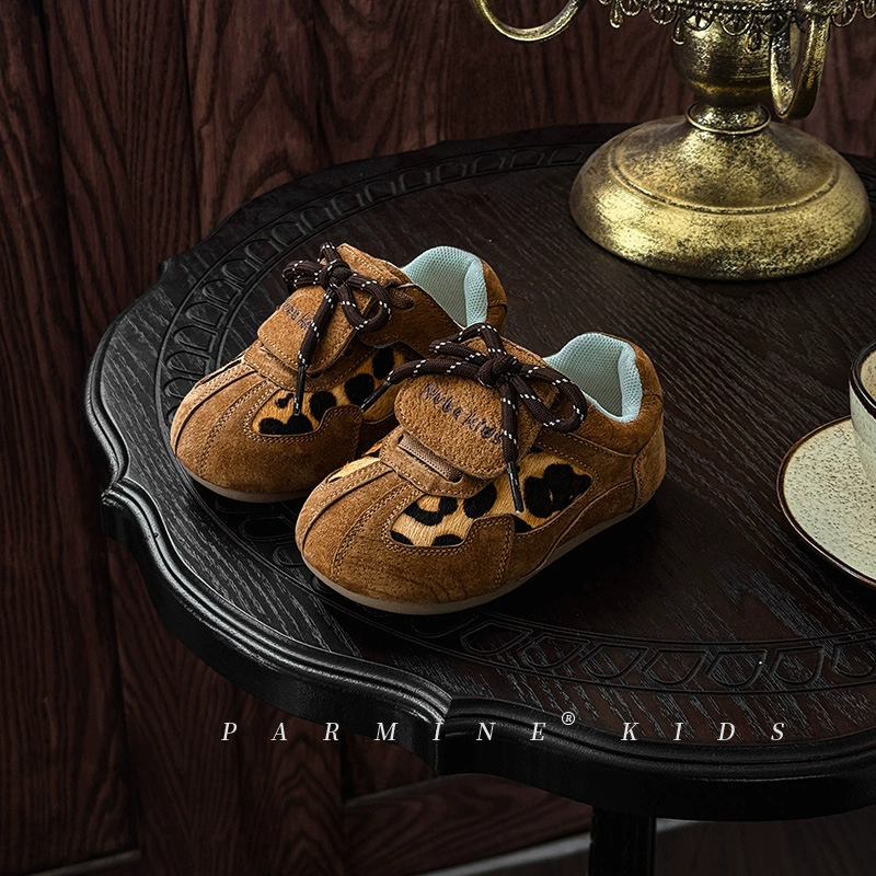 Sports shoes girl's, footwear for leisure, genuine leather, soft sole