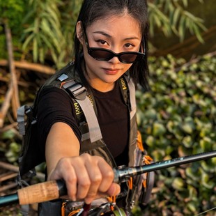 Multi-functional multi-pocket fishing vest for sanda fishing vest photography vest leisure outdoor men's and women's backpack sea fishing waistcoat