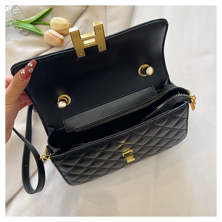 2023 new style small fragrant style rhombic bag new fashion shoulder bag design sense all-match handbag_voghion.com