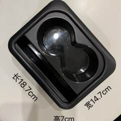 高級フロスト感ティーカップホルダー自動車手すり箱マット増高パッド半製品多機能プラスチックABS水カップホルダー