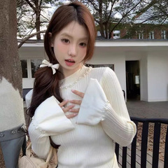 絶美釘珠高級シャツ女性早春フレンチラッパ袖ニットの中にセーターの洋風上着を着ます。