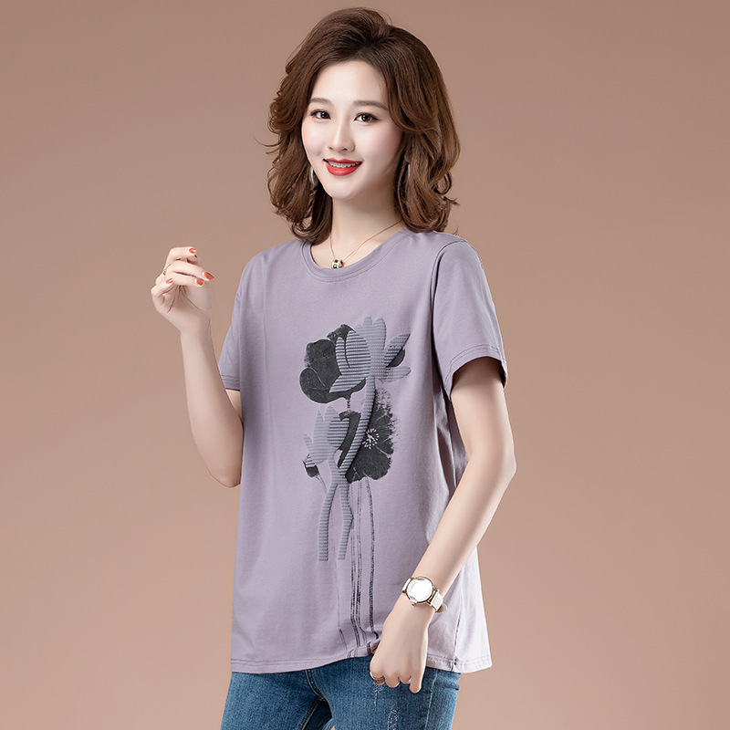 Broken Size Clearance Large Size Women's Short-sleeved T-shirt Women's Pure Cotton T-shirt Summer Loose Western Style Mother's Half-sleeved Top Broken Size Clearance Large Size Women's Short-sleeved T-shirt Women's Pure Cotton T-shirt Summer Loose Western Style Mother's Half-sleeved Top