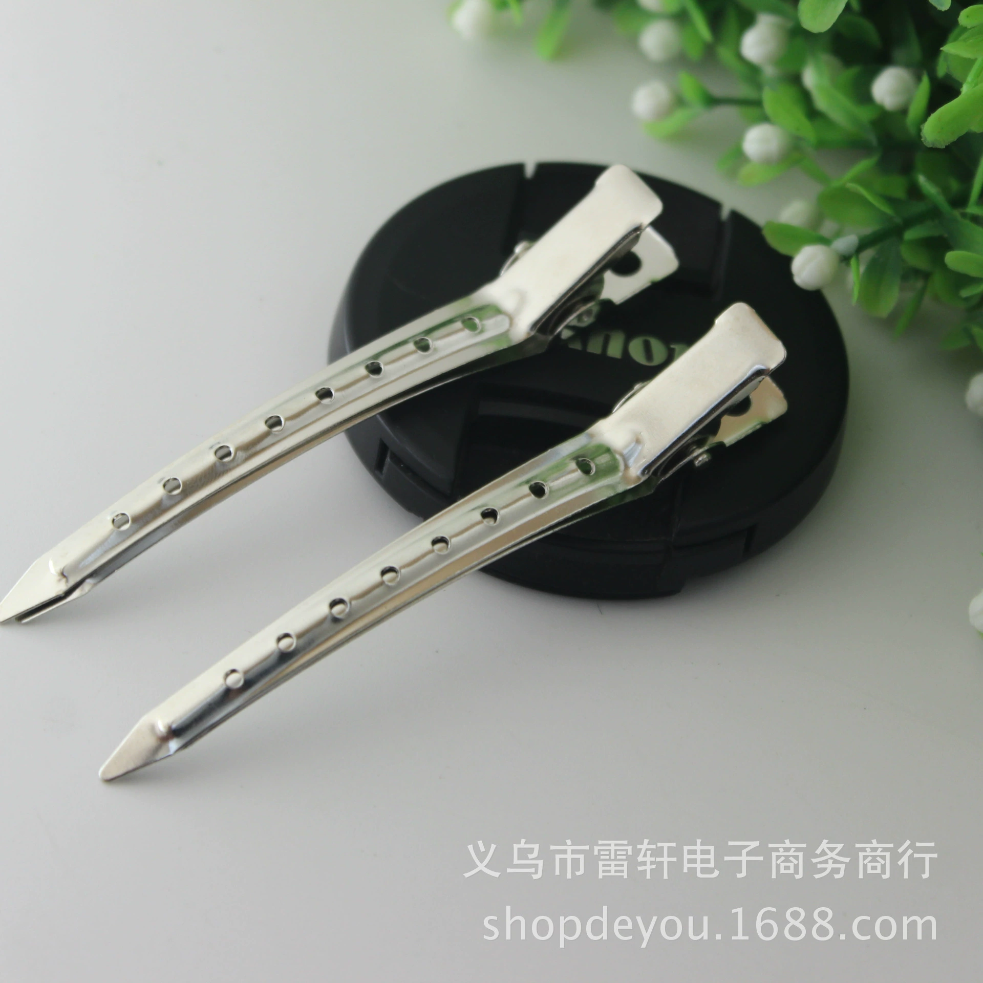Hair Clip 9 cm, 304 Stainless Steel, Large Non‑Traceless Salon Clip