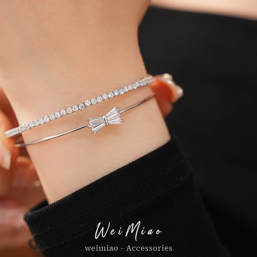 Doble arco de zircon brazalete abierto de moda diaria pulsera versátil ligera de lujo nicho alta sensación de joyas al por mayor