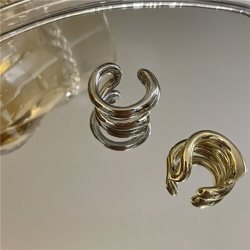 Großhandel Schmuck Einfacher Metall-doppelschicht-ohrclip Nihaojewelry display picture 7