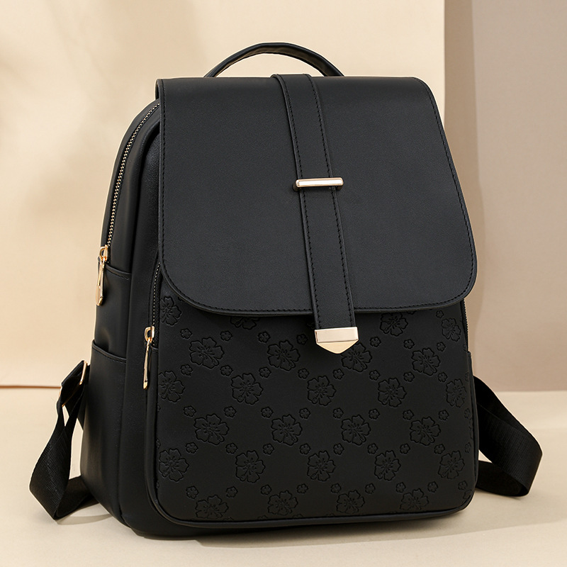 Transfronterizo 2025 nueva mochila de cuero suave para mujer casual moda salvaje mochila de viaje al aire libre de gran capacidad al por mayor