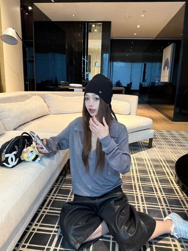 灰色polo长袖上衣针织衫美式七分阔腿休闲皮裤女2025秋季新款套装|undefined