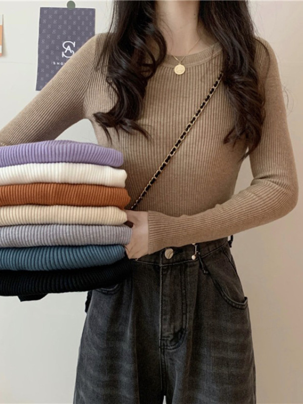 Early Autumn 2022 New Slim Crewneck Base Knitwear Design Sense Niche Long Sleeve Top Women's Sweater Early Autumn 2022 New Slim Crewneck Base Knitwear Design Sense Niche Long Sleeve Top Women's Sweater