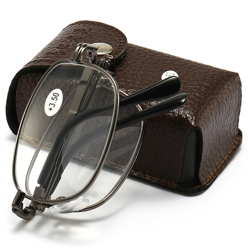 New Men's and Women's Looking Far Looking Near Dual-Light Reading Glasses Folding Portable Anti-Blue Light Multi-Focus Reading Glasses New Men's and Women's Looking Far Looking Near Dual-Light Reading Glasses Folding Portable Anti-Blue Light Multi-Focus Reading Glasses