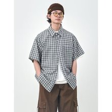 夏季2025新款日系格子短袖衬衫男生潮流百搭宽松痞帅休闲防晒衬衣