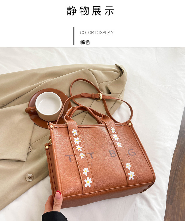 Bolsos de mujer portátiles de gran capacidad 2025 primavera y verano nueva moda todo-fósforo bolso de mensajero de alta calidad