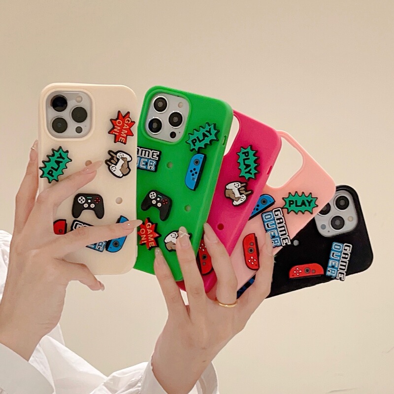 Hole shell DIY European and American game handle for iPhone14pro max Apple 12 mobile phone case 15 new men