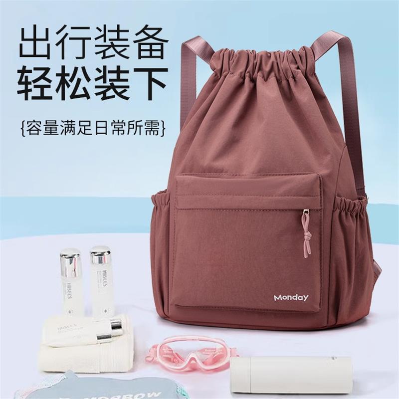 2025 nueva mochila de mujer nylon mochila multifuncional de gran capacidad ocio viaje ligero bolsa de fitness vacaciones