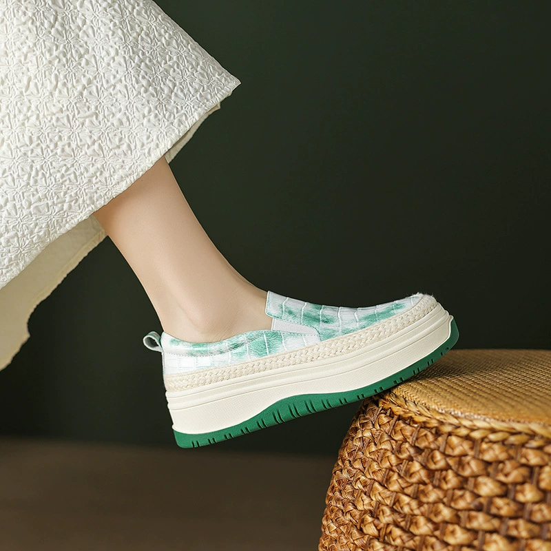 Мягкие и удобные однослойные Туфли с круглым носком, женская обувь на толстой подошве и плоской подошве с глубоким вырезом и платформой, новинка 2023, универсальная внутренняя и внешняя часть, полностью кожаная