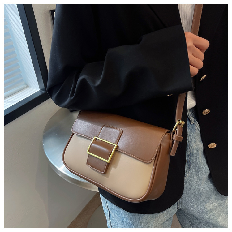 2022 New Bags Women's Fashion Hit Color Small Square Bag Messenger Bag 24.5*15*8cm display picture 2