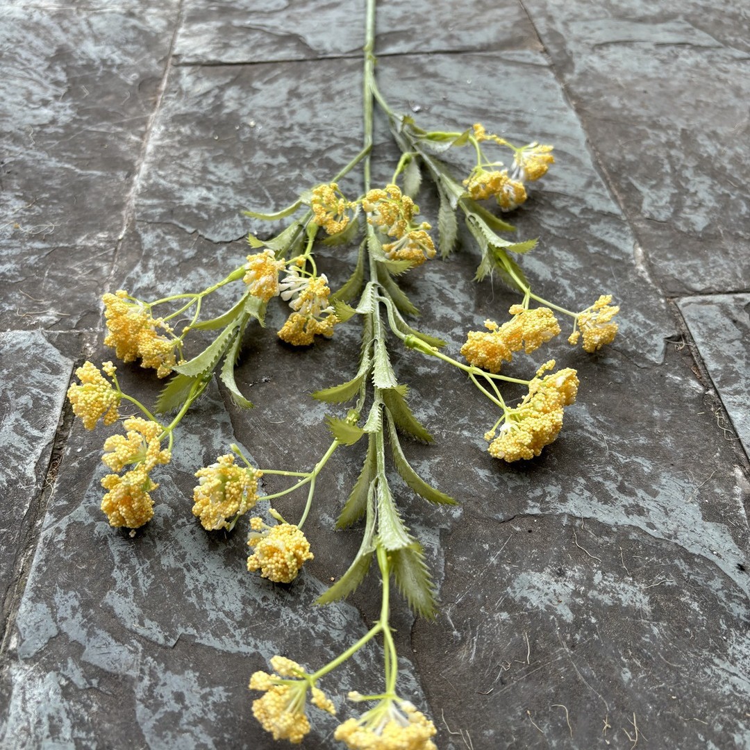 Nueva fábrica de flores artificiales de la boda amarillo leche amarillo limón amarillo fresco al aire libre Salón de la boda decoración flor falsa al por mayor