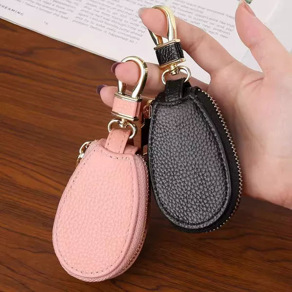 Key Bag for Men and Women, Universal Car Large-Capacity Multi-Functional Key Chain Cosmetics Bag, Simple and Compact for Home Use