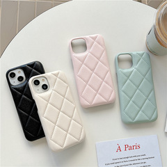 iPhone17promax シャネル風格子柄高級感アップル15 ライチ柄13 レザー12 女神風スマホケース