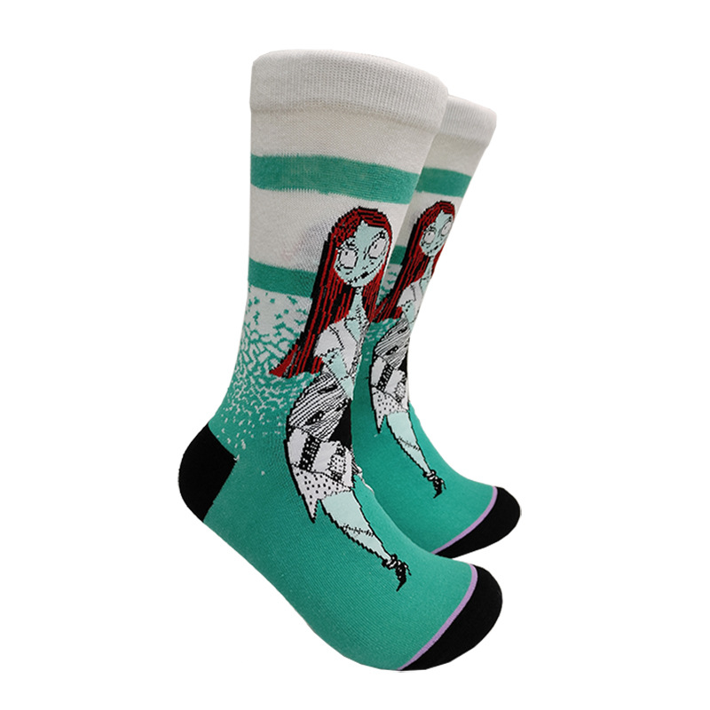 Calcetines de moda de dibujos animados de suministro de punto transfronterizo su Yu esponja bebé película hombres y mujeres calcetines de media pantorrilla