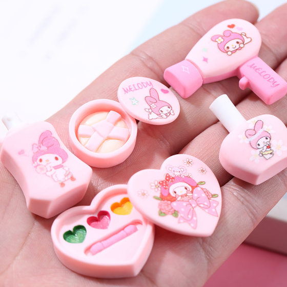 Cartoon pink wash, cut and blow cosmetics diy doll house ornaments cream glue mobile phone case trembles resin accessories