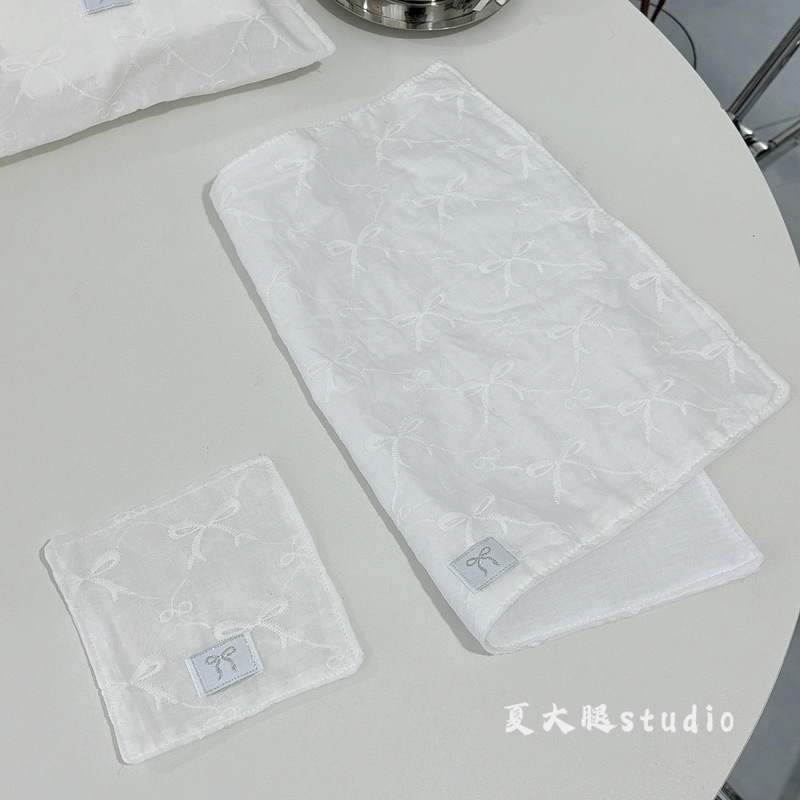 Ins White Bow Embroidered Placemat Tablecloth Bright Silver Food Decoration Cloth Photo Props Background Atmosphere Cloth Ins White Bow Embroidered Placemat Tablecloth Bright Silver Food Decoration Cloth Photo Props Background Atmosphere Cloth