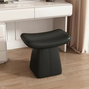 Trendy Designer Dressing Stool Makeup Stool Bedroom Chair Manicure Soft Seat Leather Art Ottoman Home Light Luxury Shoe Changing Stool