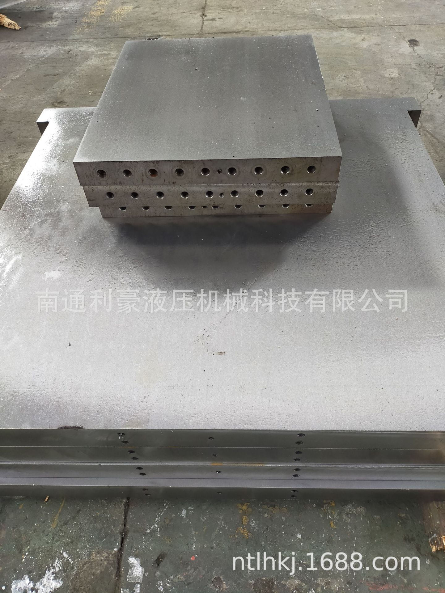 专业生产层压机加热板锰钢材质可画图纸质优价廉硫化机液压传动