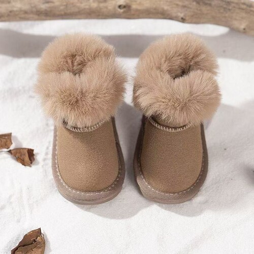 Snow boots with winter padding for warmth, new children's winter shoes for girls, soft-soled, baby girl cotton shoes, thickened.
