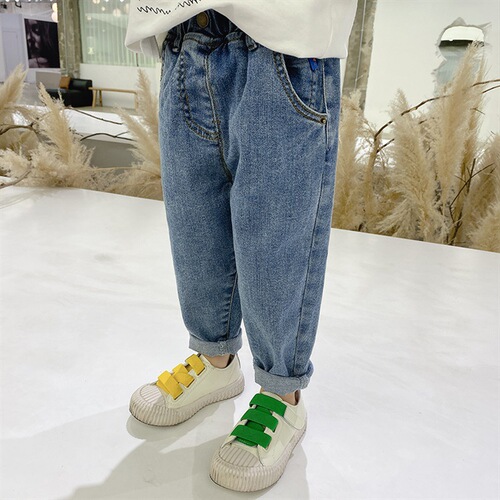  New Spring and Autumn Clothes for Girls and Baby Korean Style Pants Children's Loose Fashionable Style Jeans Wear Outer Pants