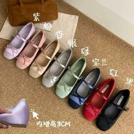 女式皮靴;高跟凉鞋;女式时装单鞋