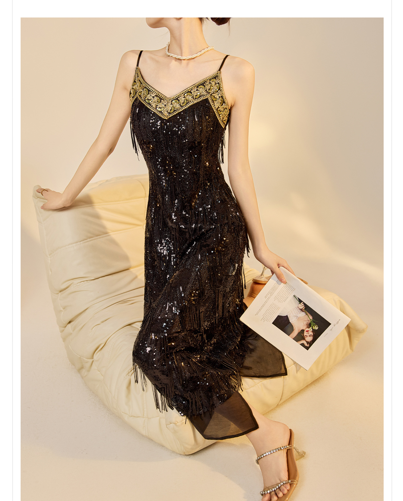 Đầm maxi nữ thắt eo phong cách Trung Hoa cổ điển đính cườm lưới thêu tua rua ZX N7012 — Đen Obsidian, Gạo hạnh nhân chi tiết 8