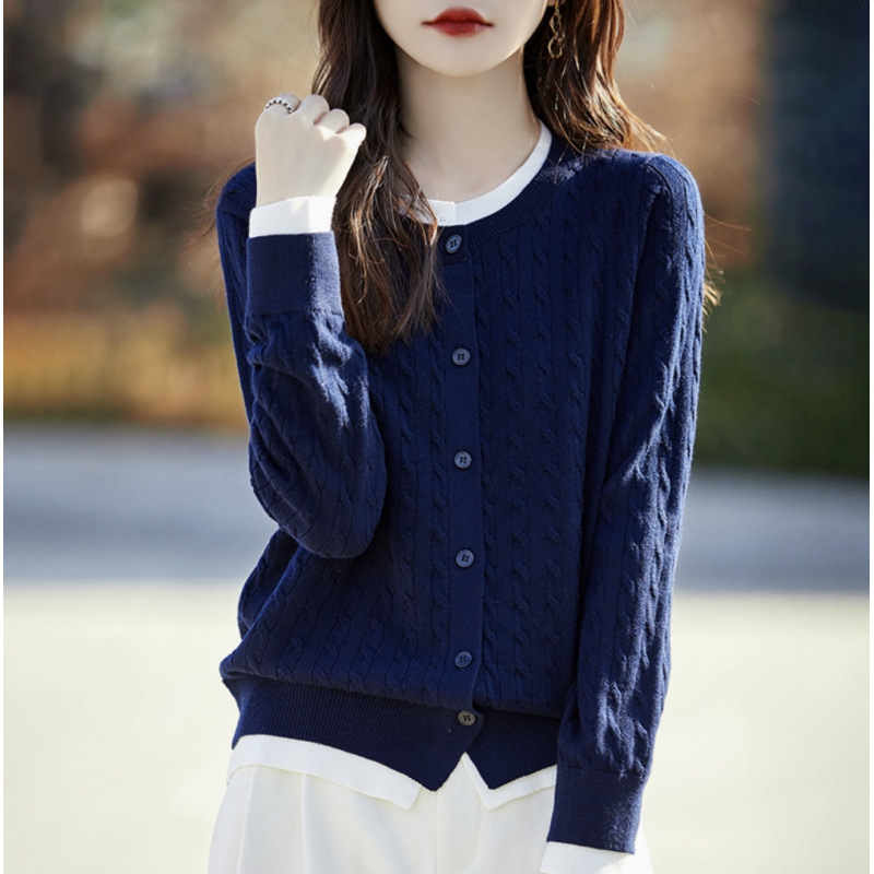 Primavera y otoño collar falso de cuello redondo dos piezas de lana tejida fina Cardigan suéter de torsión suelta chaqueta de punto universal