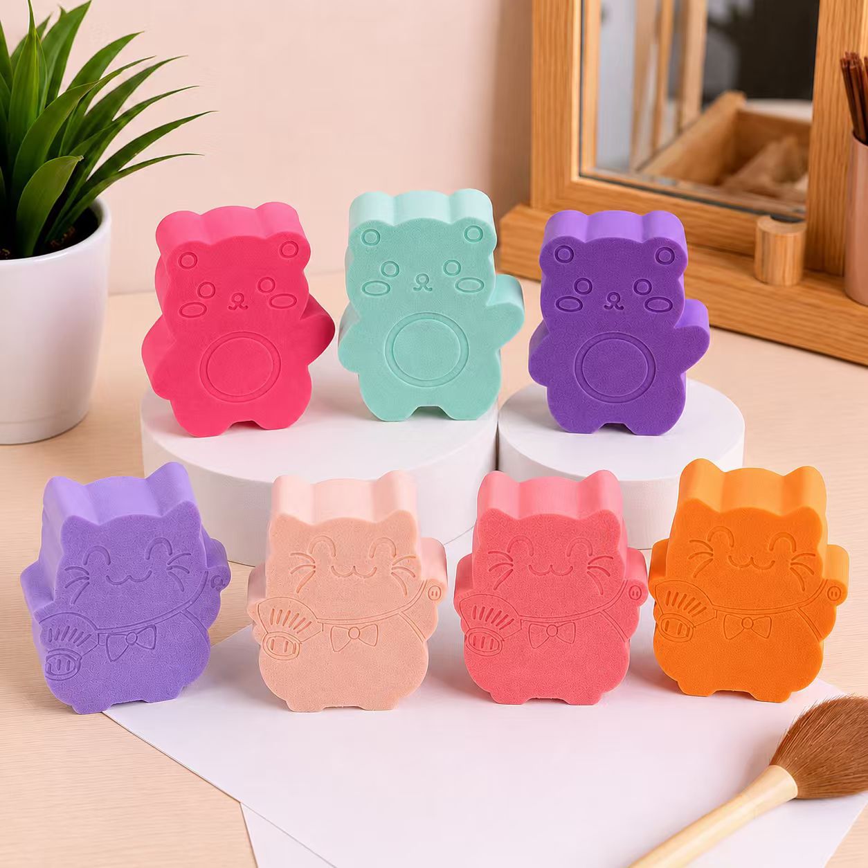 Comercio exterior polvo de oso gatito lindo alto elástico no comer polvo no pegado polvo seco y húmedo de doble uso esponja maquillaje personalizada