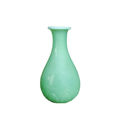 Retro glass wine dispenser green jade Guanyin bottle vase liquor dispenser wine glass water cup medieval cup home ornaments