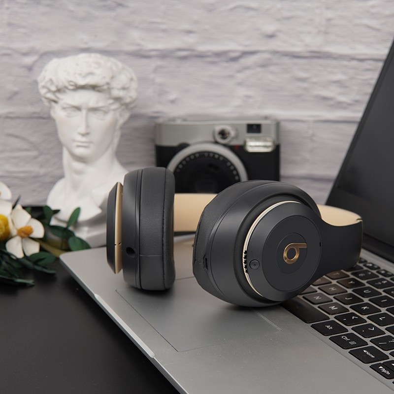 Beats Studio3 Wireless Recorder 3 スポーツ ヘッドマウント Bluetooth ノイズキャンセリング ヘッドフォン ゲームに最適|undefined